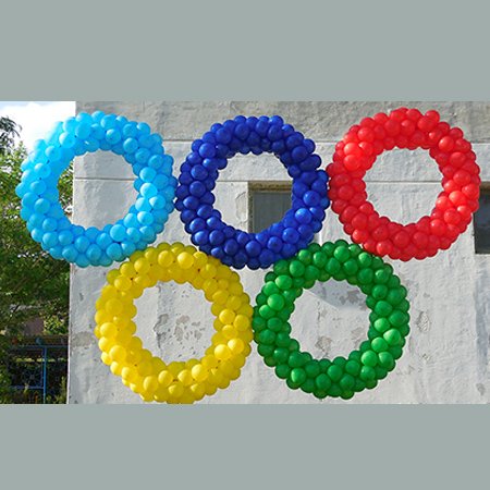 Олимпийские кольца из шаров